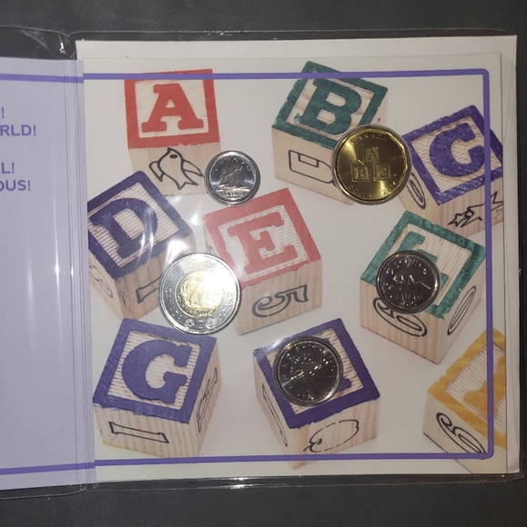 "Born in 2016" Coin Set - Picture 3 of 4